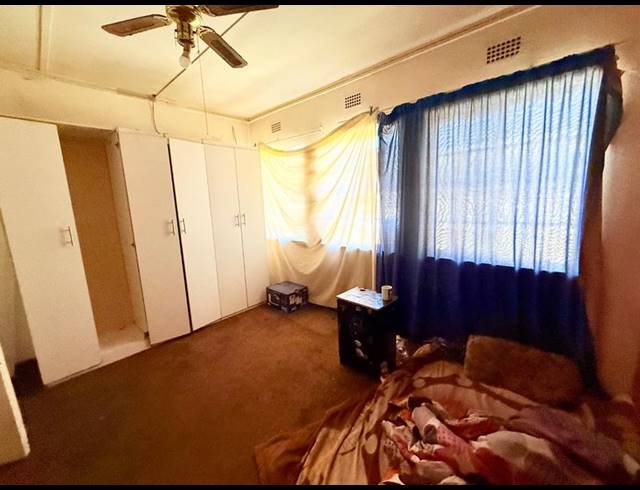 3 BEDROOM HOUSE FOR SALE IN VANDERBIJLPARK CW 5